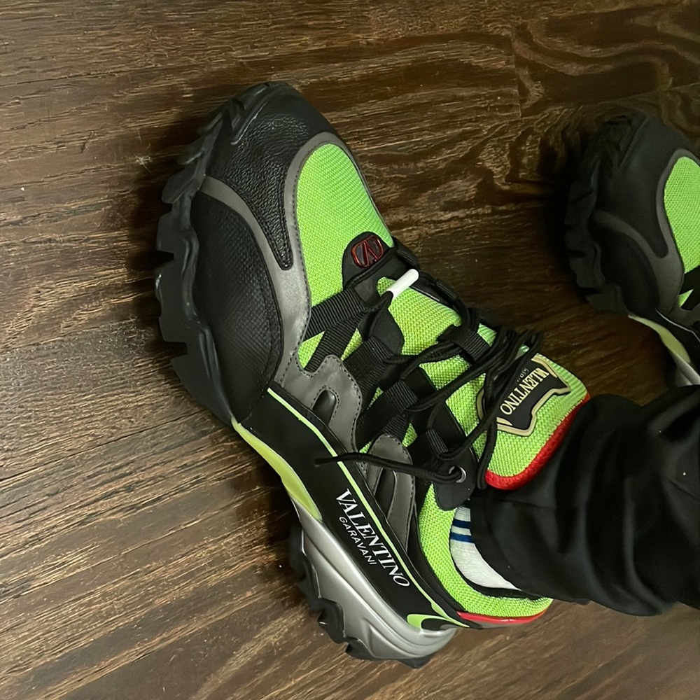 LIME GREEN VALENTINO GARAVNI CLIMBER SNEAKERS